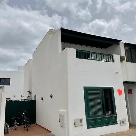 Dom wakacyjny Casa Near Sea View 2 Bathrooms